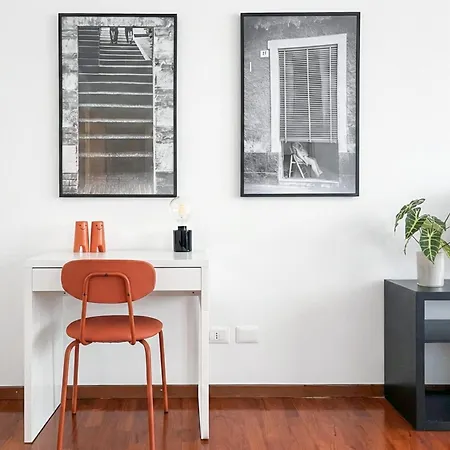 Spacious & Bright Flat Near Bocconi & Navigli * 밀라노